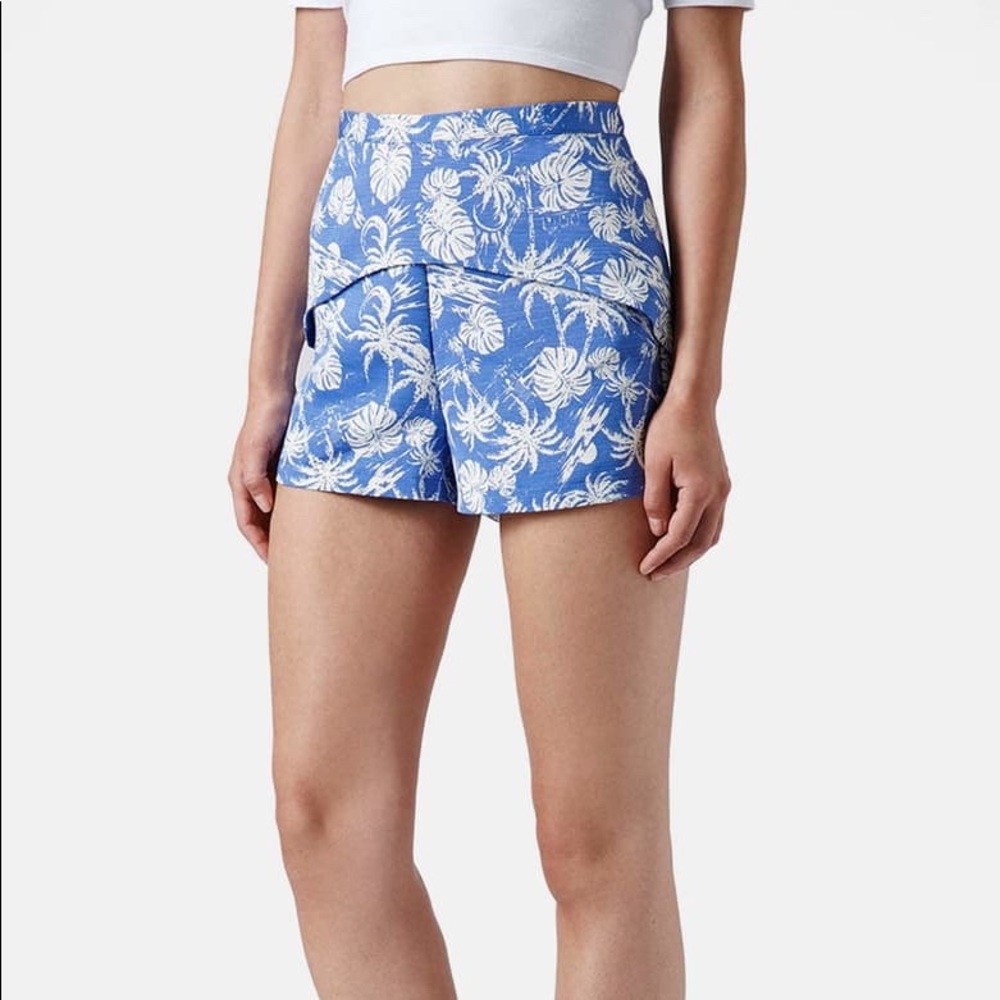 Topshop tropical palm print peplum shorts